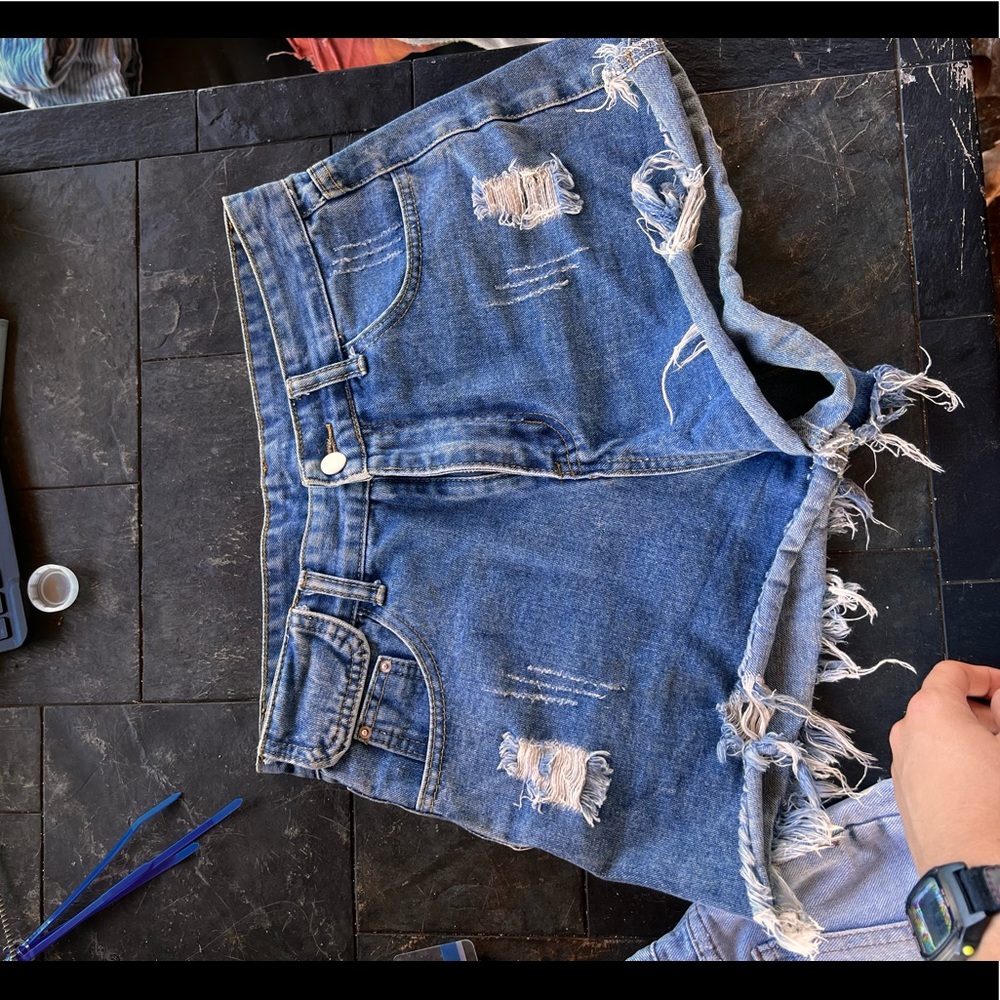 Comfy oversized denim shorts size medium